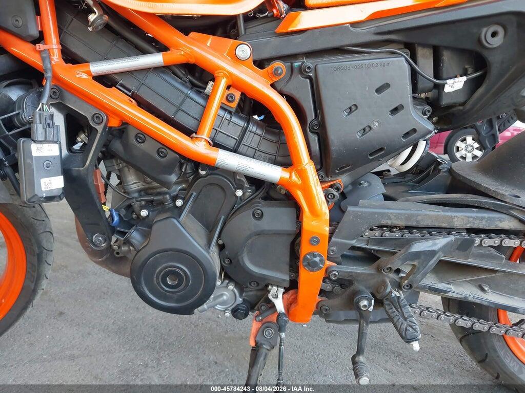 MD2JPJ404RN261867 2024 KTM 390 photo no. 9