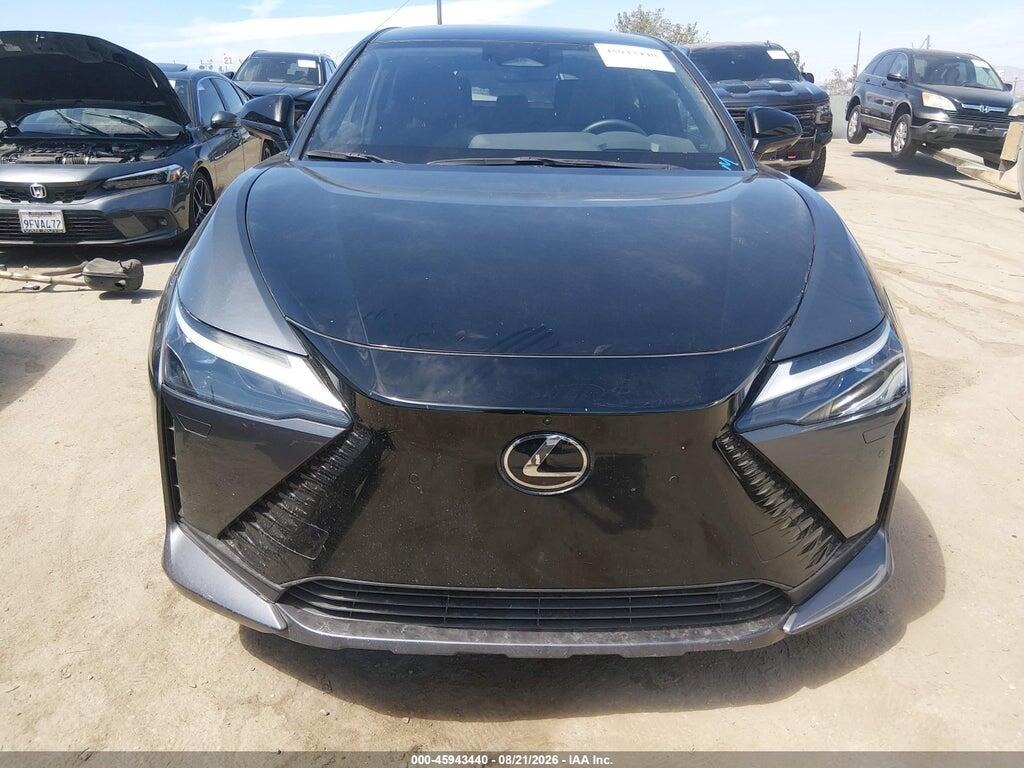 JTJAAAAB8RA026972 2024 LEXUS RZ 450E photo no. 12