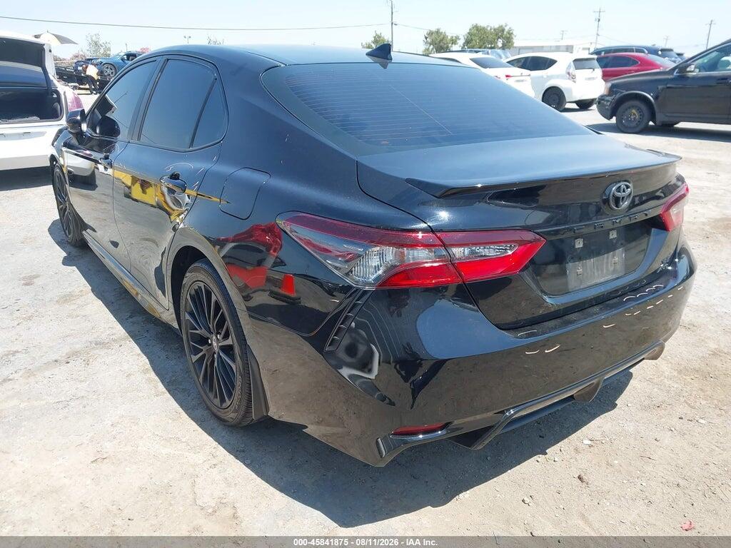 4T1G11BK5MU045851 2021 TOYOTA CAMRY photo no. 3