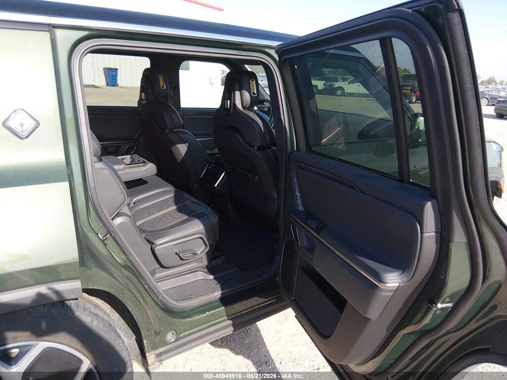 7PDSGABA4RN039327 2024 RIVIAN R1S photo no. 8