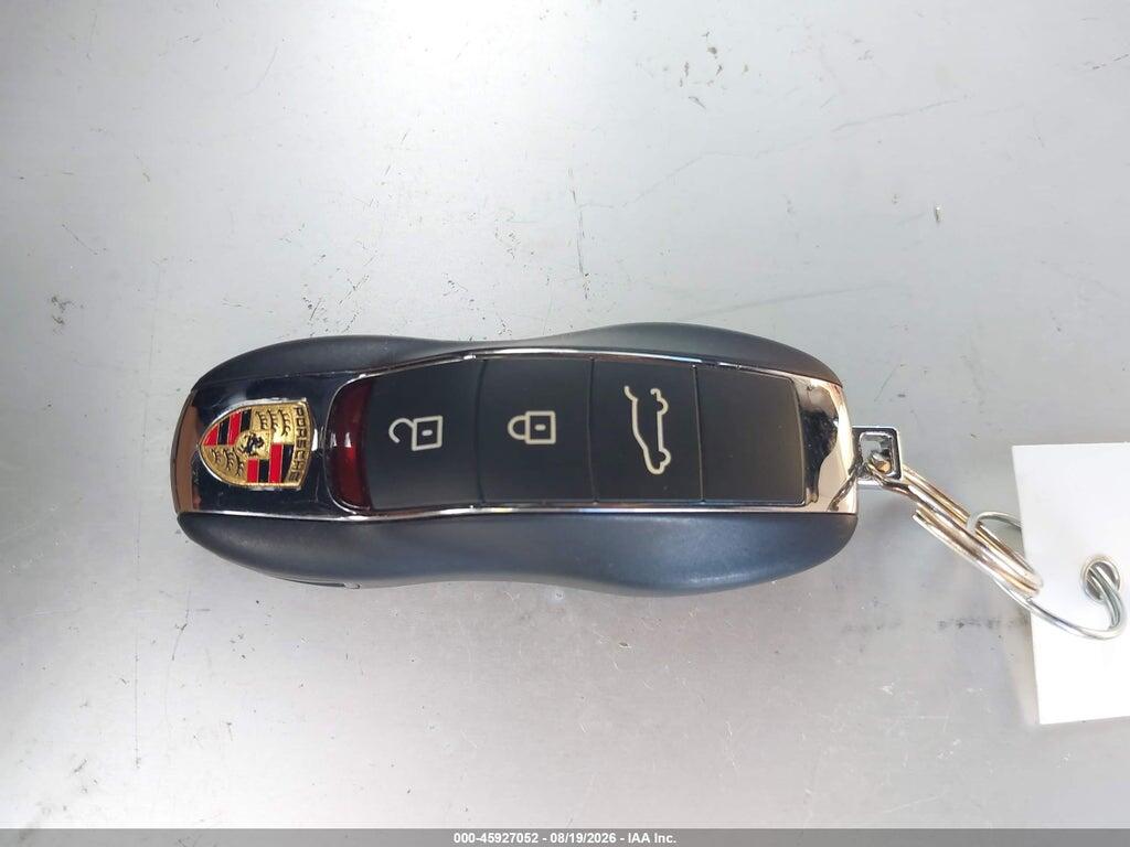 WP1AA2A56PLB00554 2023 PORSCHE MACAN photo no. 11