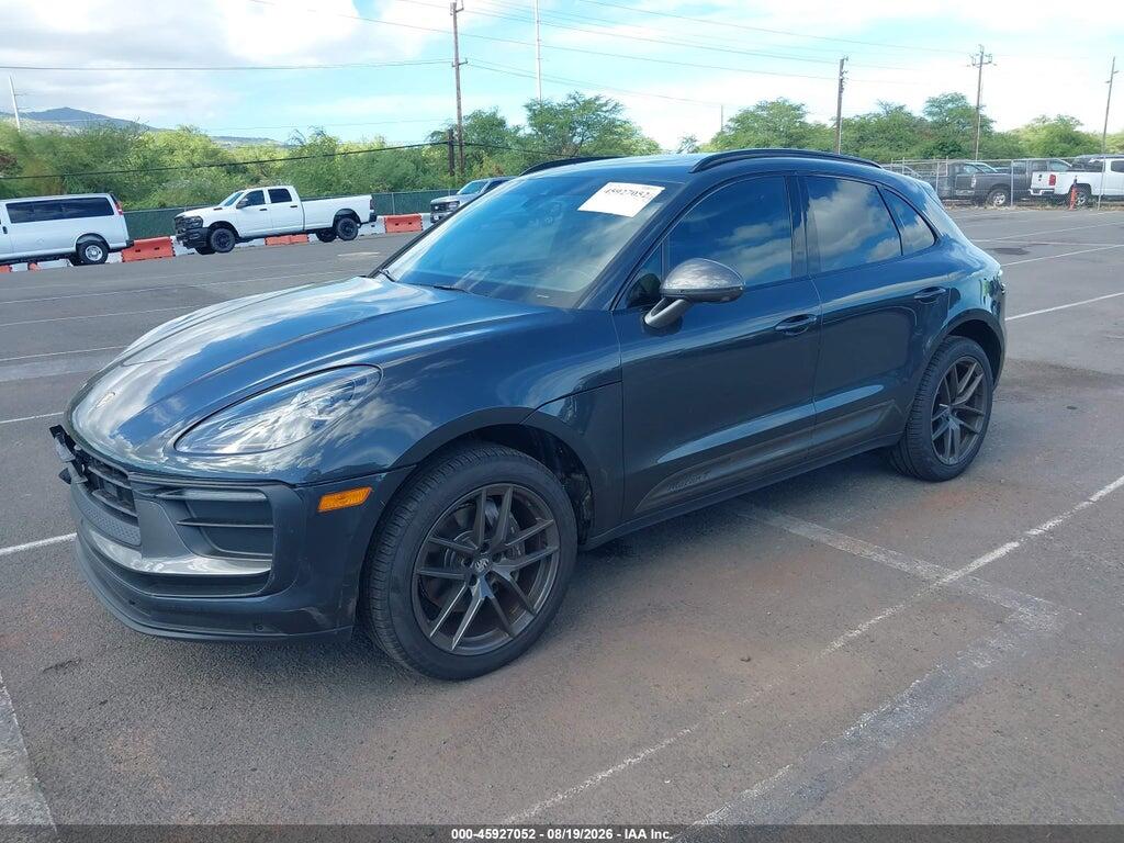 WP1AA2A56PLB00554 2023 PORSCHE MACAN photo no. 2
