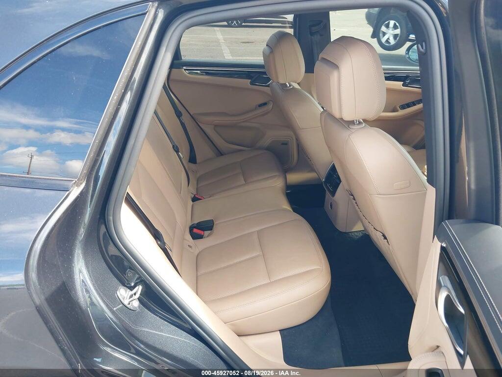 WP1AA2A56PLB00554 2023 PORSCHE MACAN photo no. 8