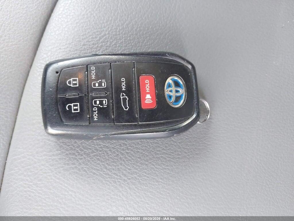 5TDYRKEC2MS013746 2021 TOYOTA SIENNA photo no. 11