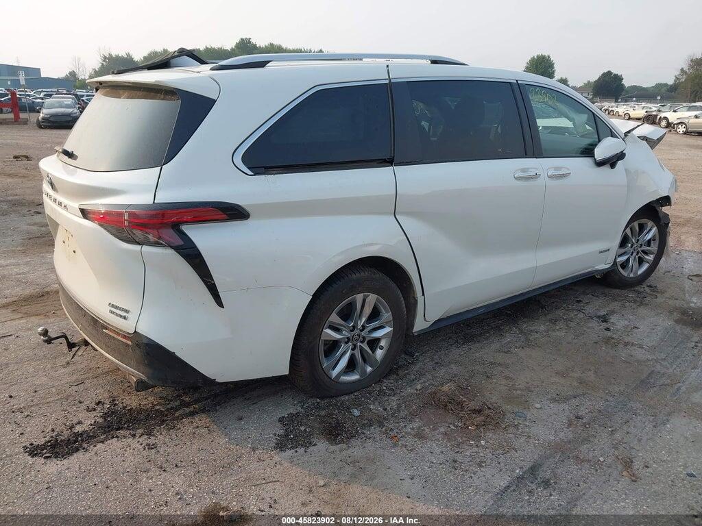5TDZSKFC2MS031817 2021 TOYOTA SIENNA photo no. 4