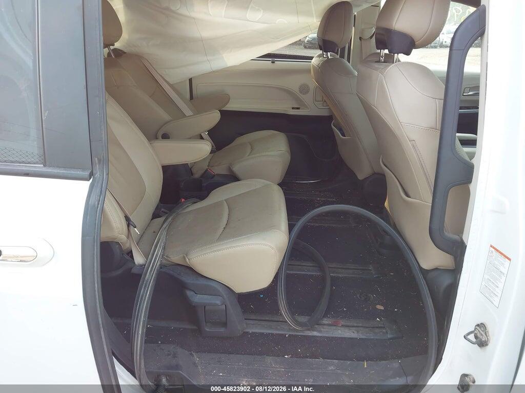 5TDZSKFC2MS031817 2021 TOYOTA SIENNA photo no. 8