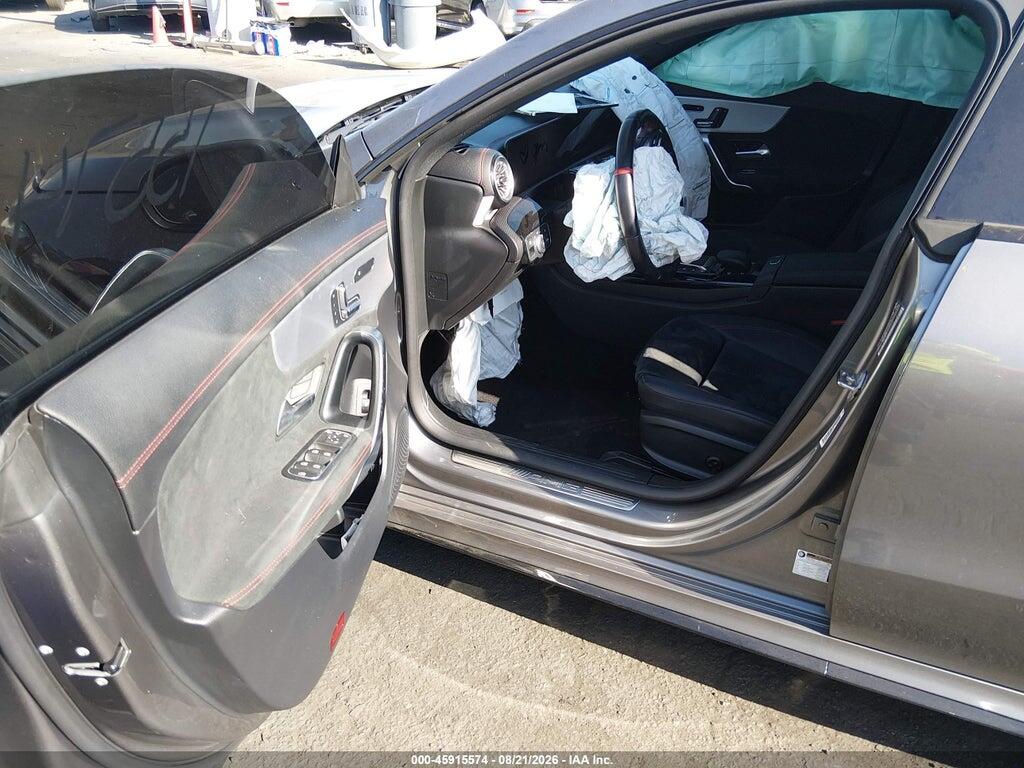 W1K5J5BB5NN290489 2022 MERCEDES-BENZ AMG CLA 35 photo no. 5