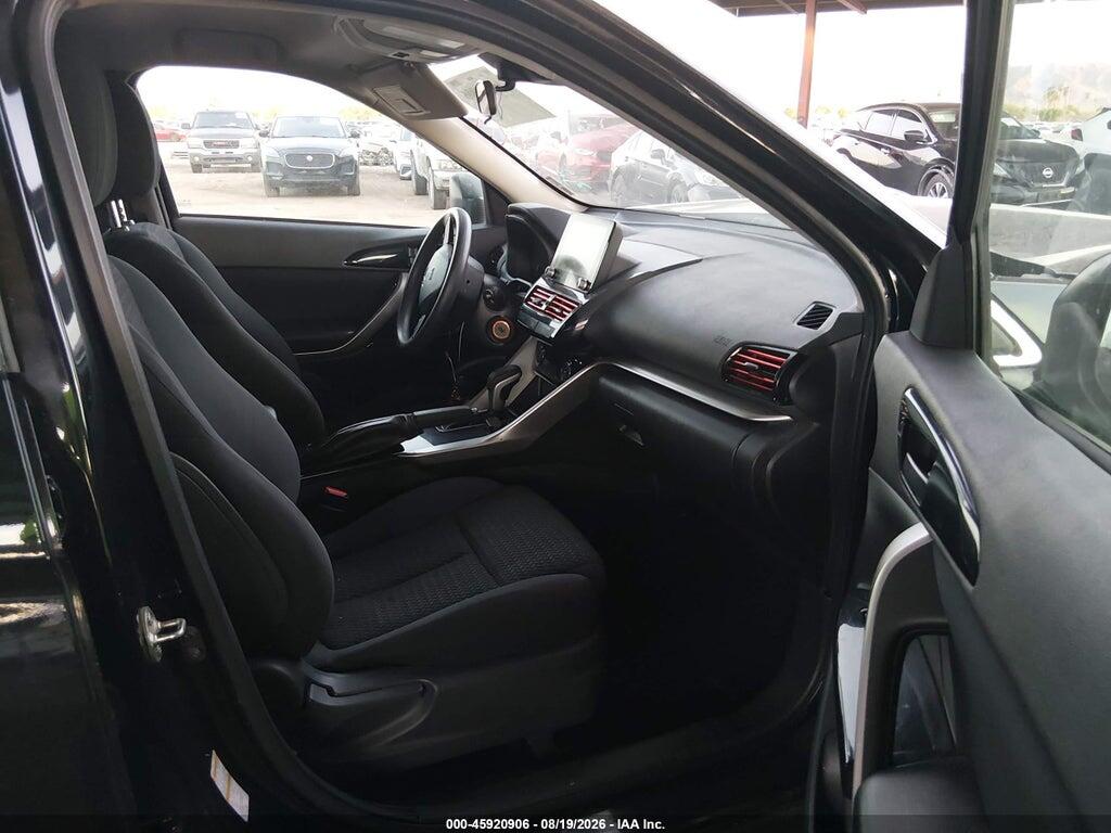 JA4ASVAA3NZ014278 2022 MITSUBISHI ECLIPSE CROSS photo no. 5