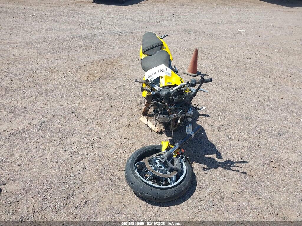 JS1EM13B2R7103982 2024 SUZUKI GSX800 photo no. 5