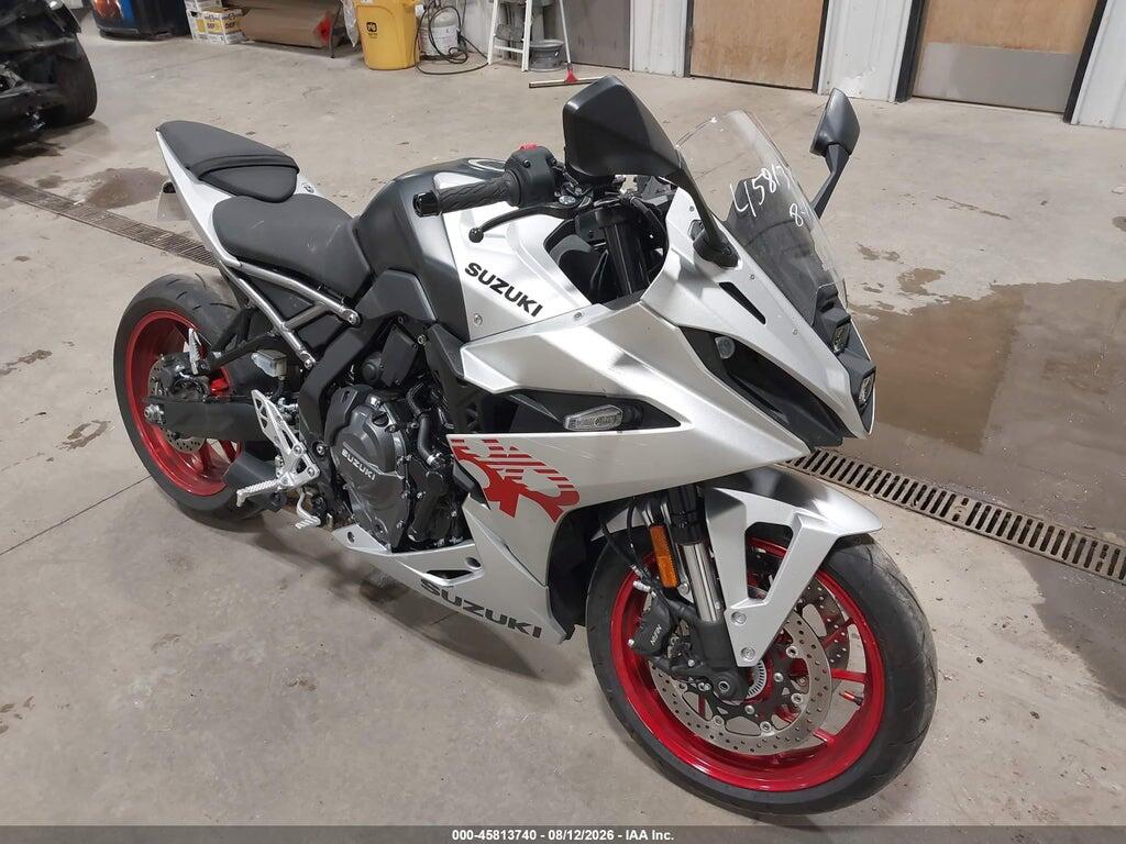 2024 SUZUKI GSX800 JS1EM13B0R7103303