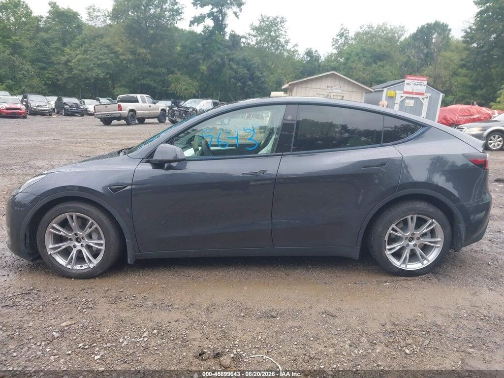 7SAYGDEE5RA234515 2024 TESLA MODEL Y photo no. 12