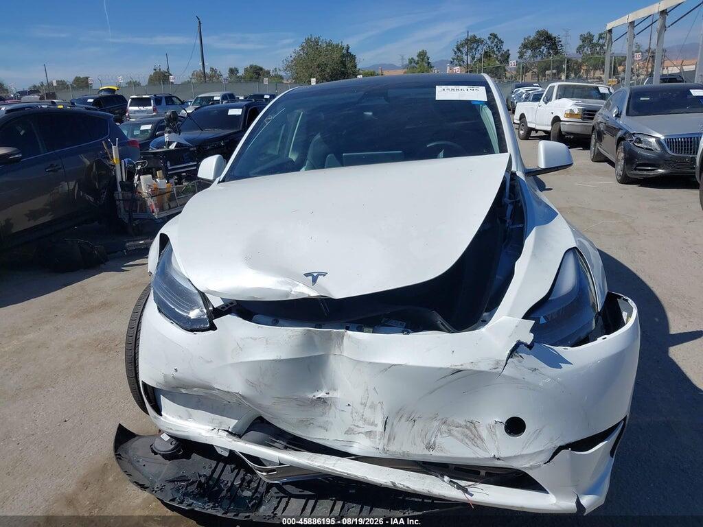 7SAYGDEE0RF177627 2024 TESLA MODEL Y photo no. 12