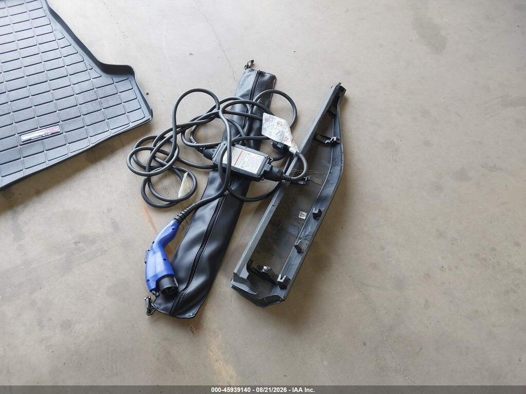 JTMABABA2PA022595 2023 SUBARU SOLTERRA photo no. 12