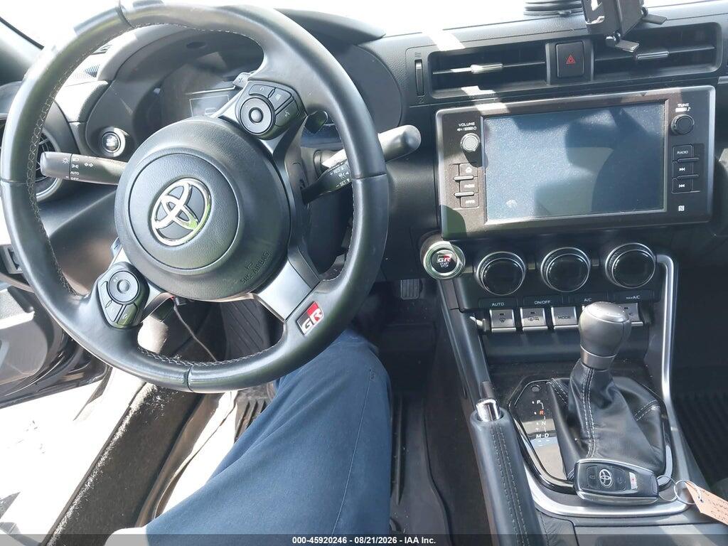 JF1ZNBB12R8758159 2024 TOYOTA GR86 photo no. 11