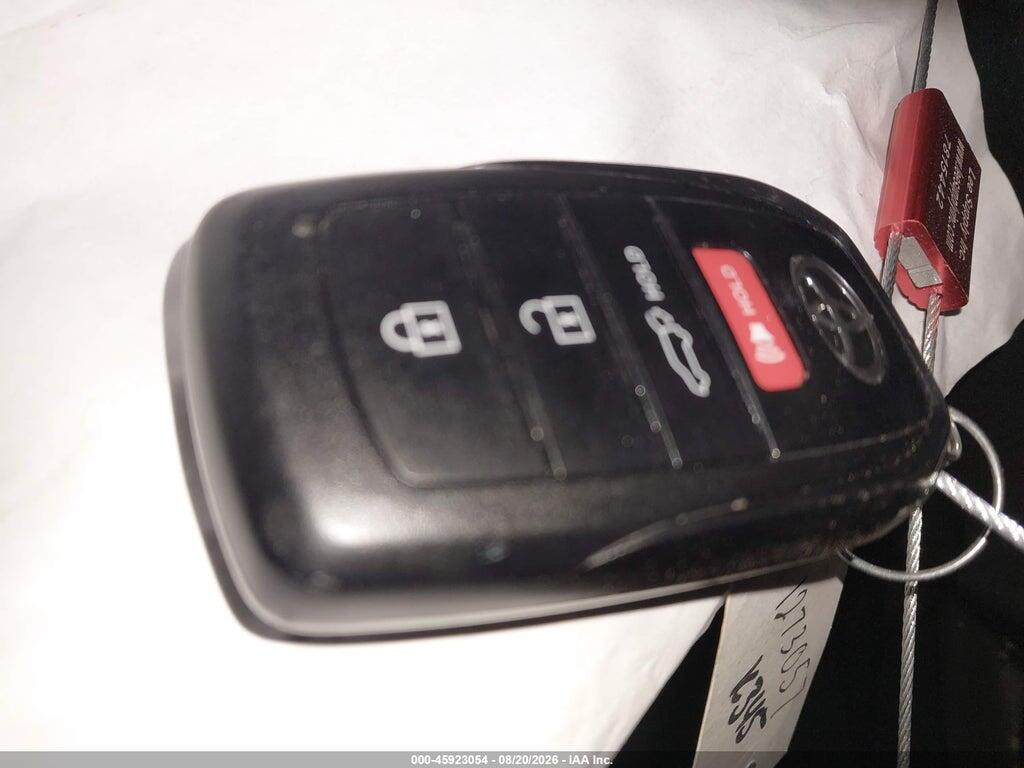 5TDAAAB53RS063264 2024 TOYOTA GRAND HIGHLANDER photo no. 11