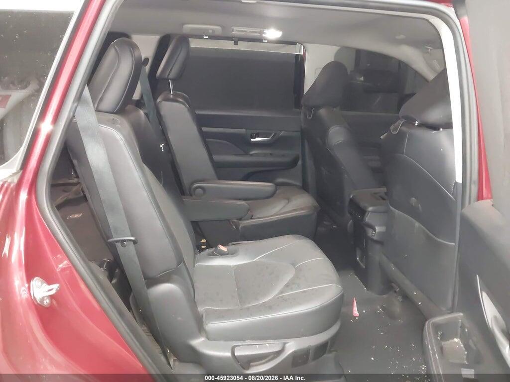 5TDAAAB53RS063264 2024 TOYOTA GRAND HIGHLANDER photo no. 8