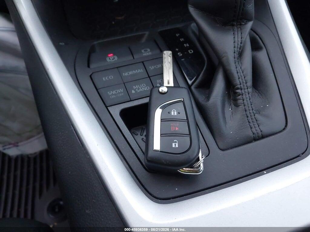 2T3F1RFV2RC458213 2024 TOYOTA RAV4 photo no. 11