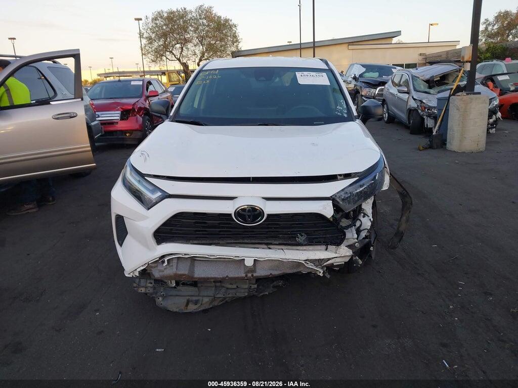 2T3F1RFV2RC458213 2024 TOYOTA RAV4 photo no. 12