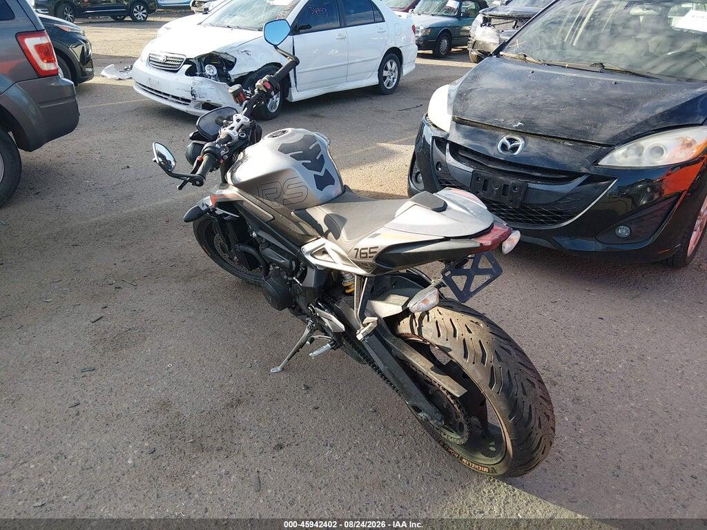 SMTA614K4RTBR8425 2024 TRIUMPH MOTORCYCLE STREET TRIPLE photo no. 3
