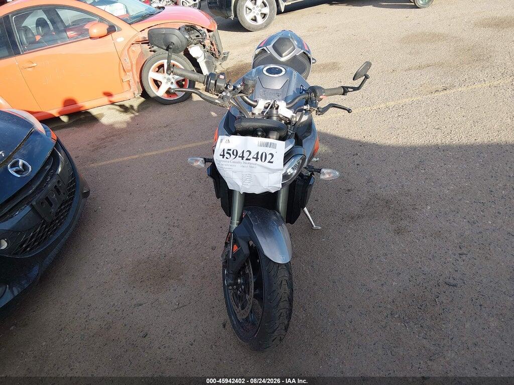 SMTA614K4RTBR8425 2024 TRIUMPH MOTORCYCLE STREET TRIPLE photo no. 5