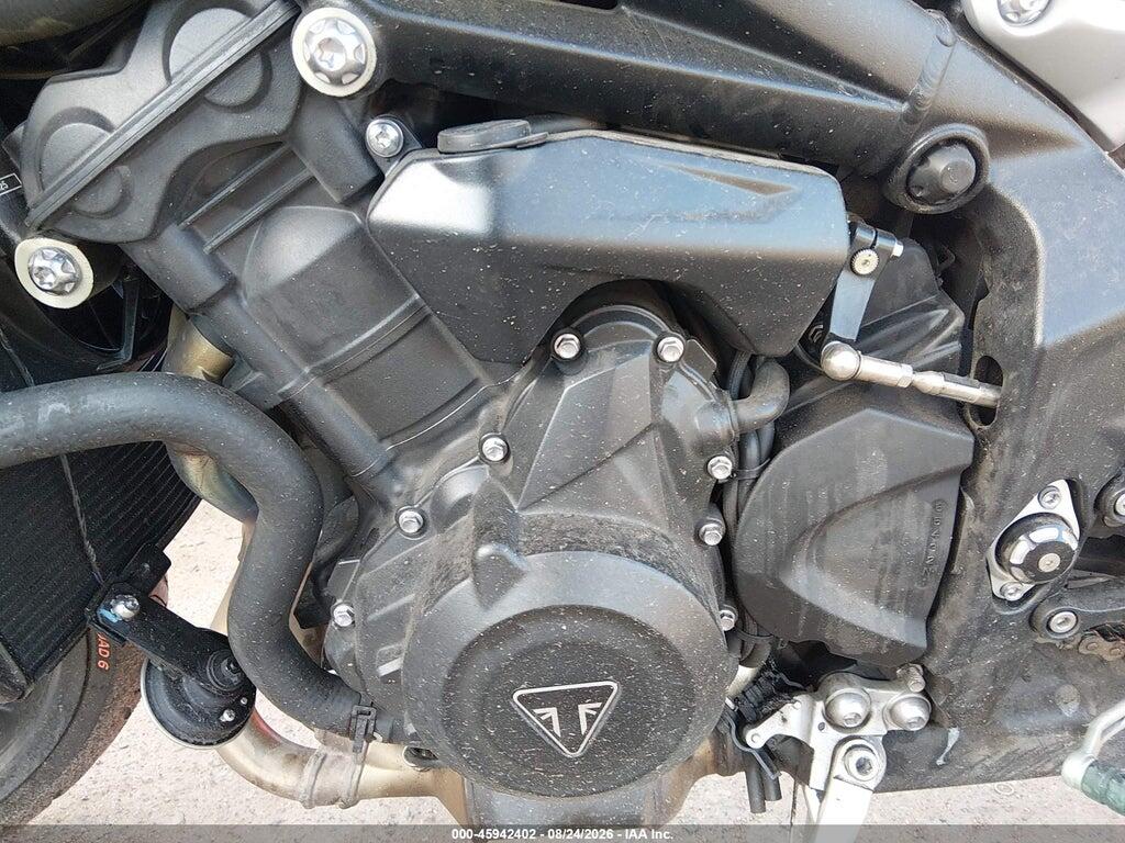 SMTA614K4RTBR8425 2024 TRIUMPH MOTORCYCLE STREET TRIPLE photo no. 9