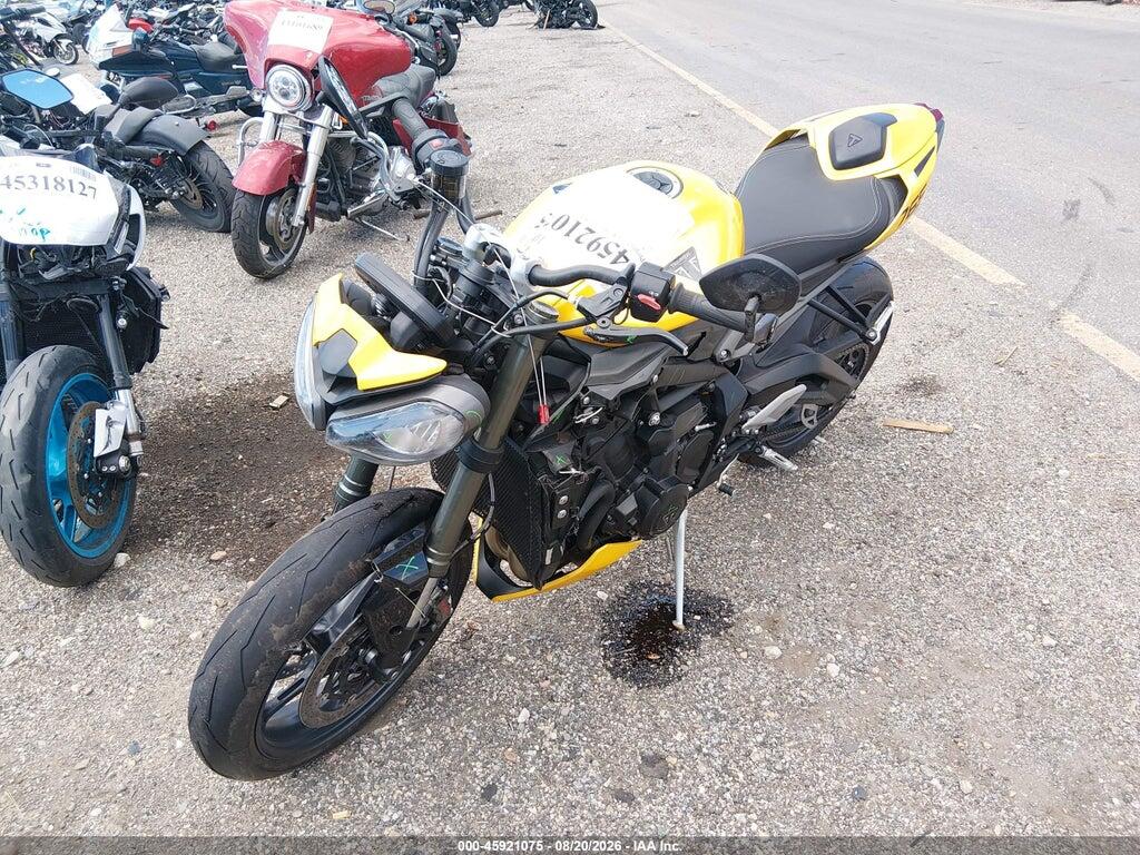 SMTA614K9RTBV8048 2024 TRIUMPH MOTORCYCLE STREET TRIPLE photo no. 2
