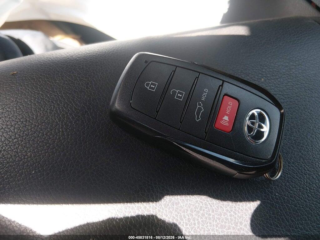 7MUFBABGXPV002131 2023 TOYOTA COROLLA CROSS HYBRID photo no. 11