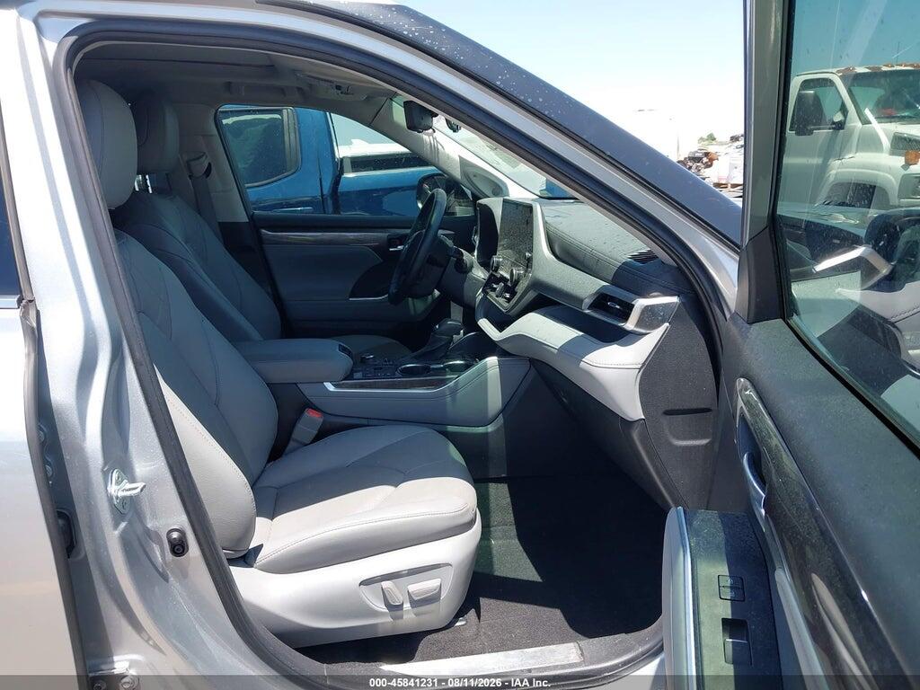 5TDKDRBH4PS515479 2023 TOYOTA HIGHLANDER photo no. 5