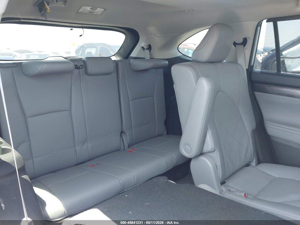 5TDKDRBH4PS515479 2023 TOYOTA HIGHLANDER photo no. 8