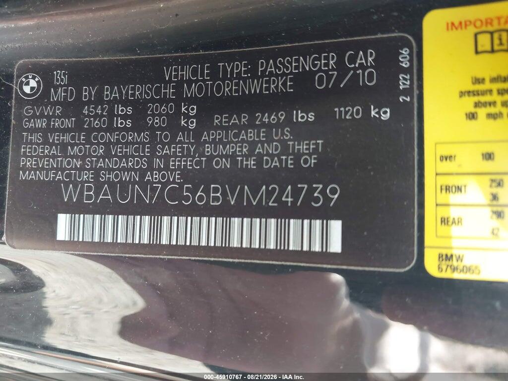 WBAUN7C56BVM24739 2011 BMW 135I photo no. 9