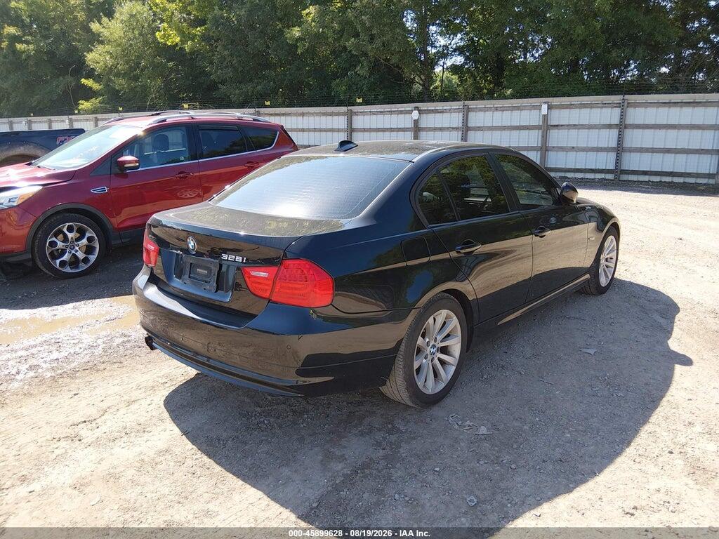 WBAPH7C53BE681636 2011 BMW 328I photo no. 4