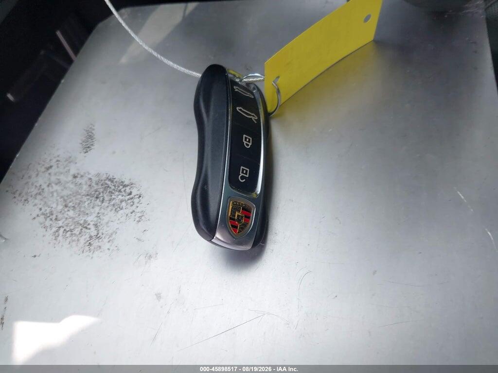 WP0AD2Y12NSA59700 2022 PORSCHE TAYCAN photo no. 11