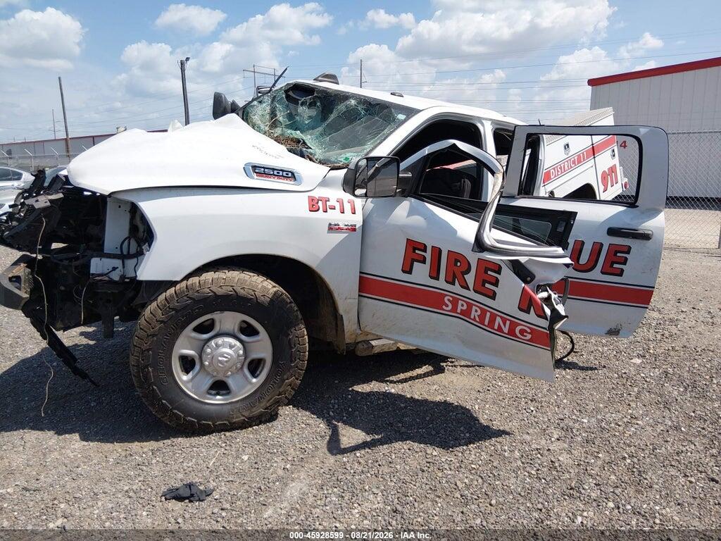 3C7WR5HJ9NG213724 2022 RAM 2500 photo no. 2