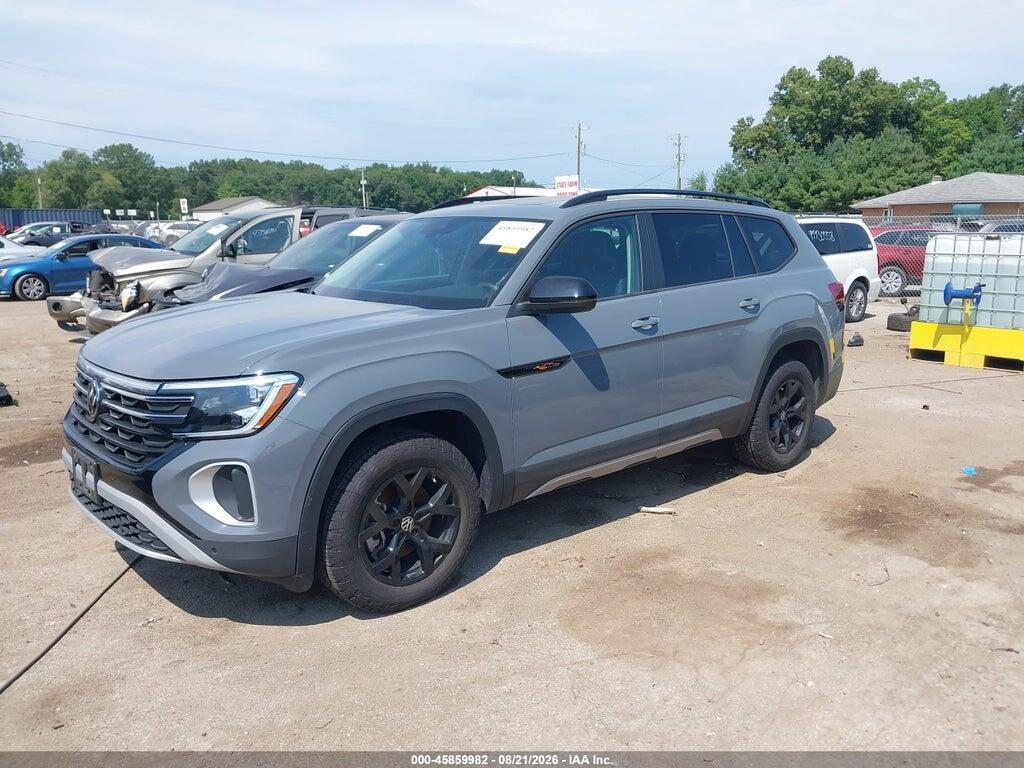 1V2CR2CA4RC575375 2024 VOLKSWAGEN ATLAS photo no. 2