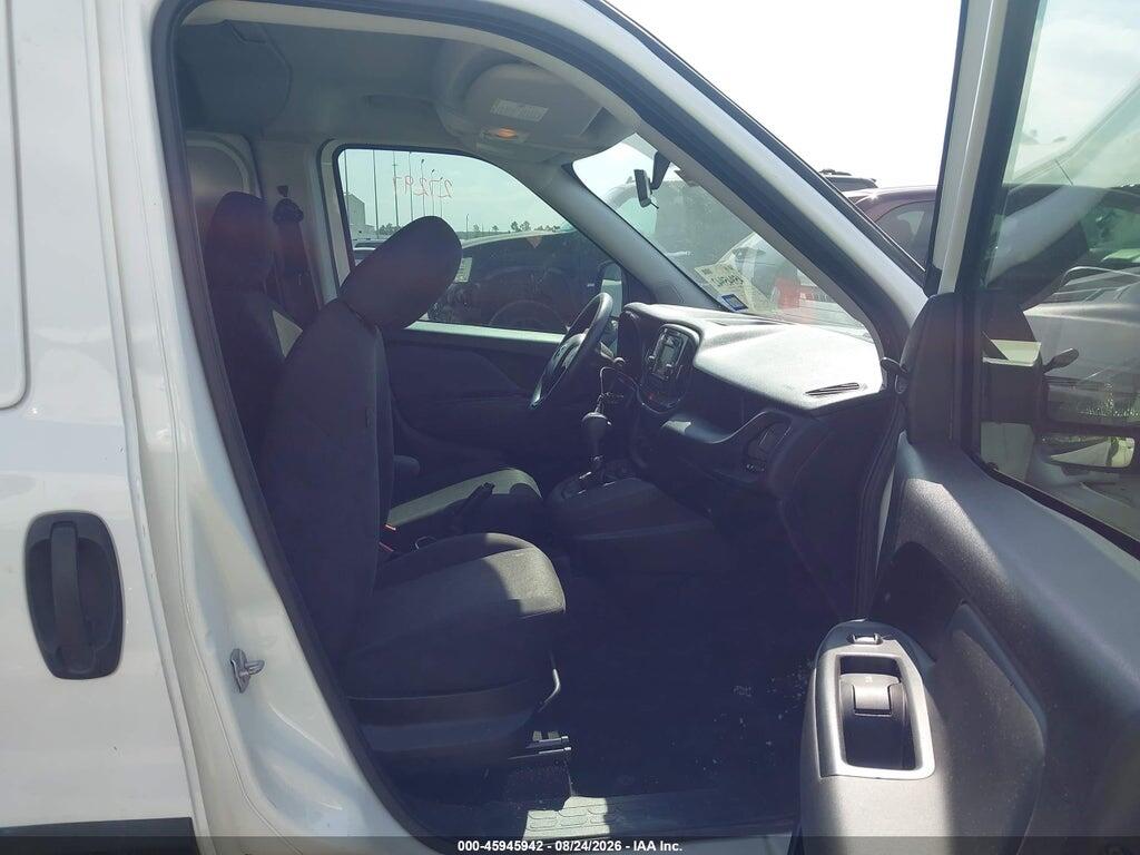 ZFBHRFAB1N6W62821 2022 RAM PROMASTER CITY photo no. 5