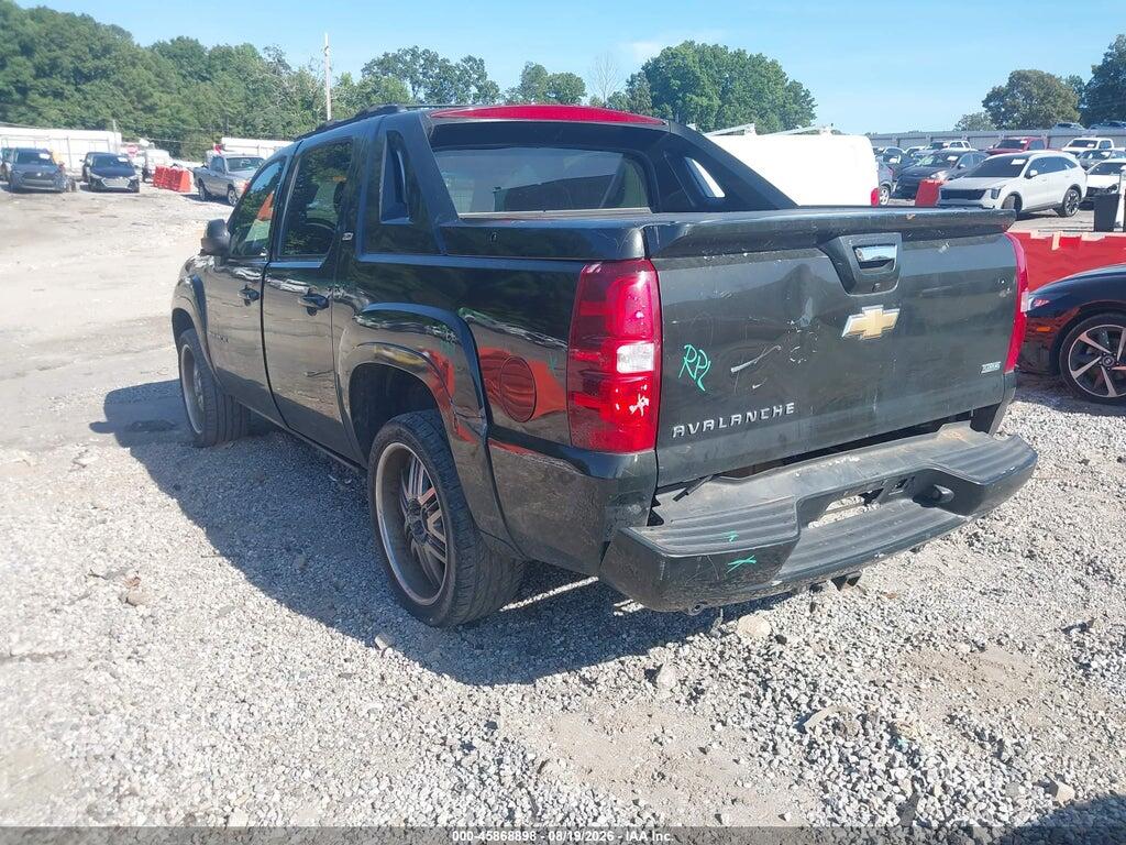 3GNMCFE04BG242767 2011 CHEVROLET AVALANCHE 1500 photo no. 3