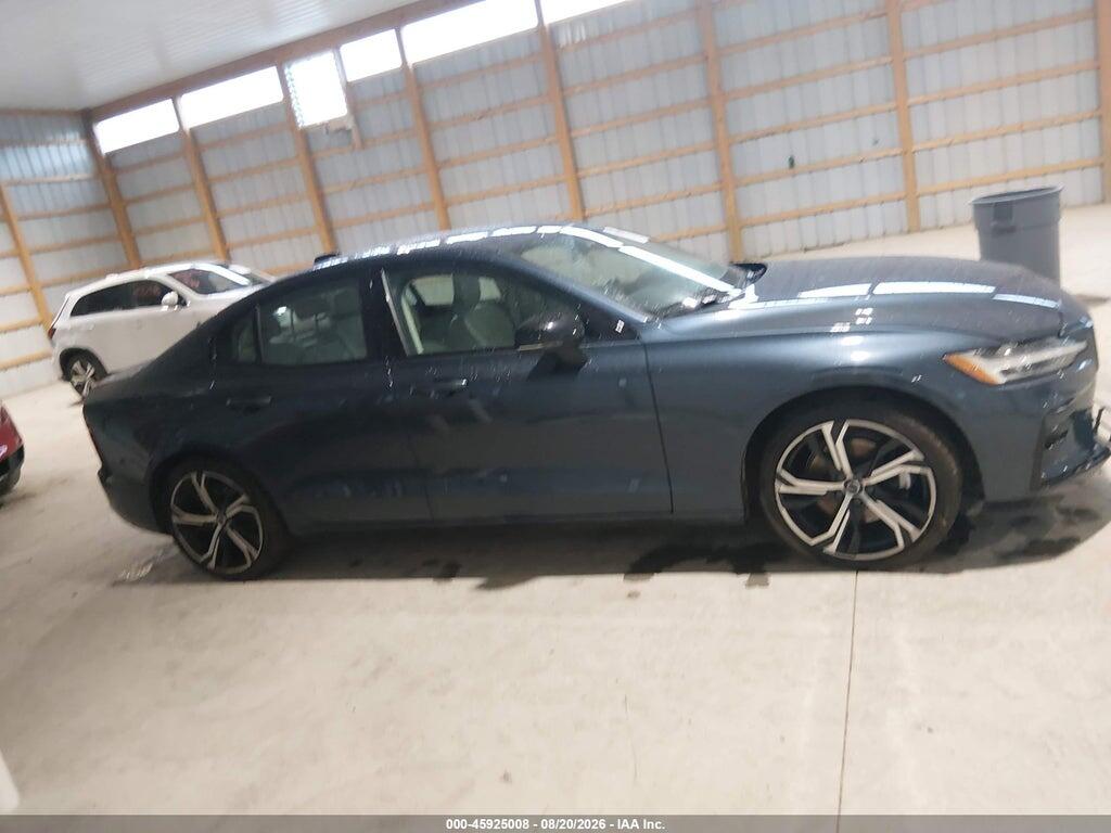 7JRL12TK7RG298393 2024 VOLVO S60 photo no. 12