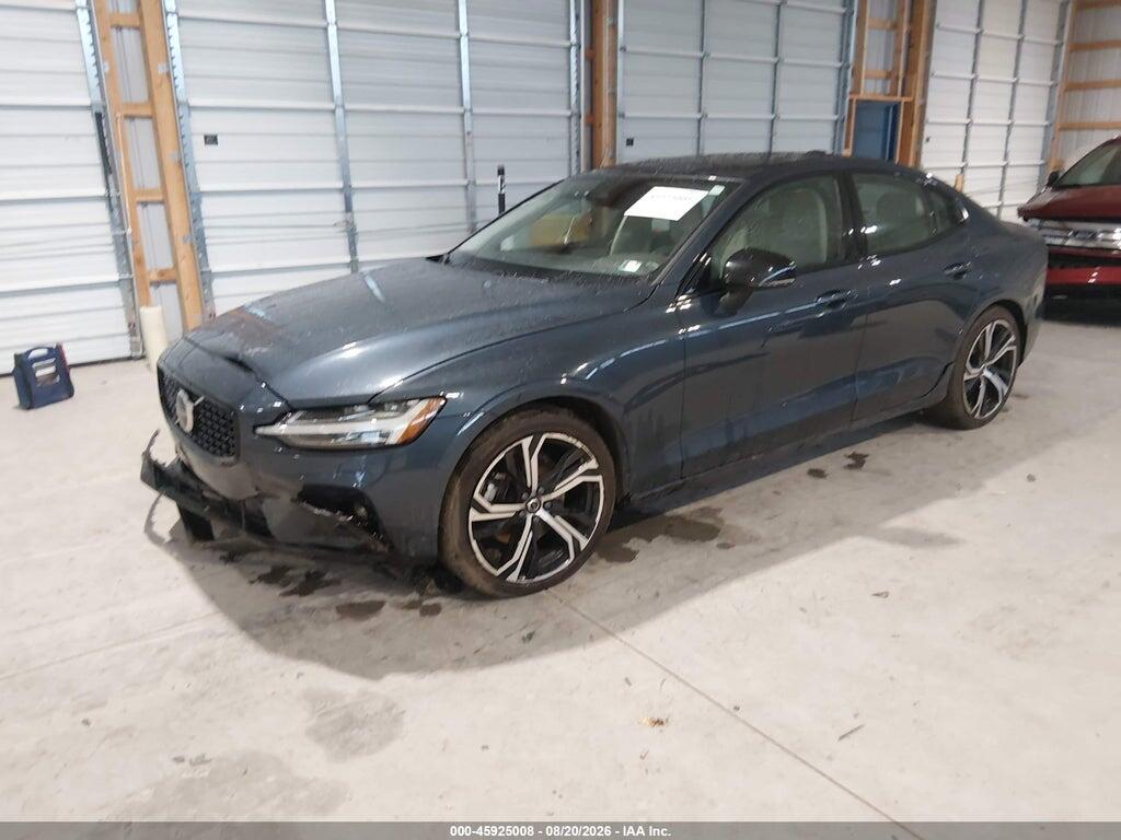7JRL12TK7RG298393 2024 VOLVO S60 photo no. 2