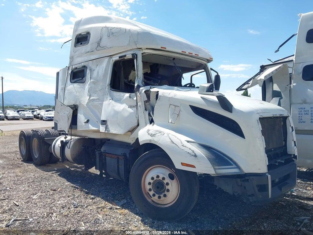 2023 VOLVO VNL 4V4NC9EH4PN330113