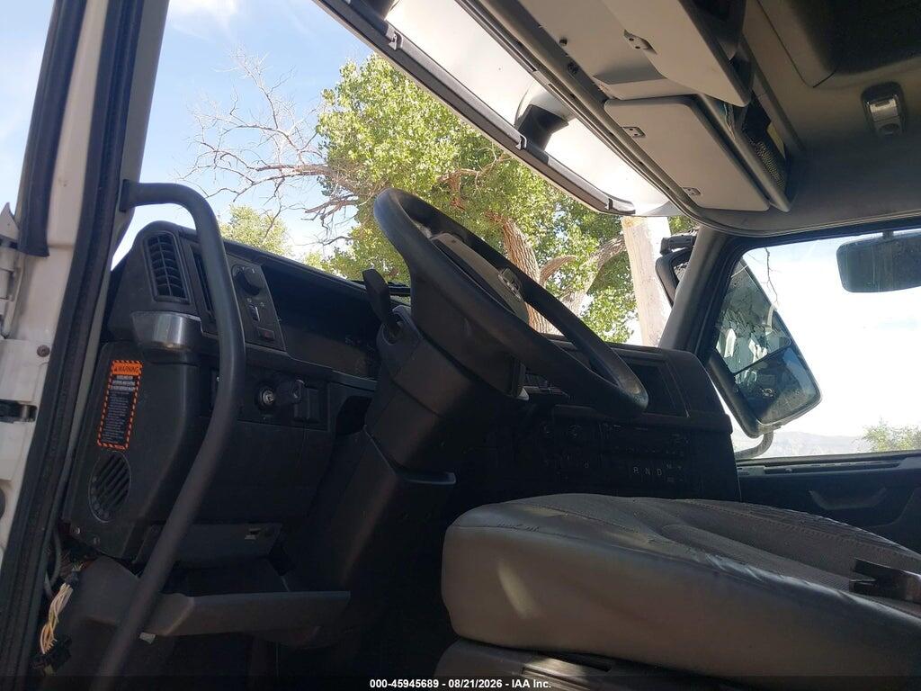 4V4NC9EH0PN336930 2023 VOLVO VNL photo no. 5