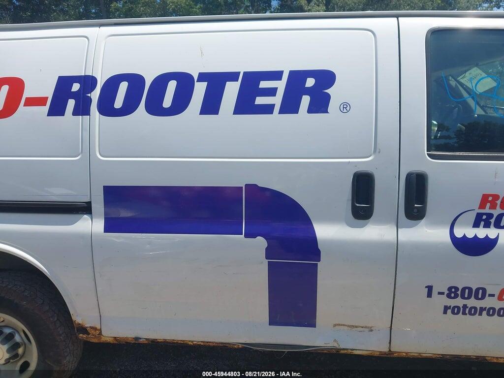 1GCWGFFA7B1131058 2011 CHEVROLET EXPRESS 2500 photo no. 8