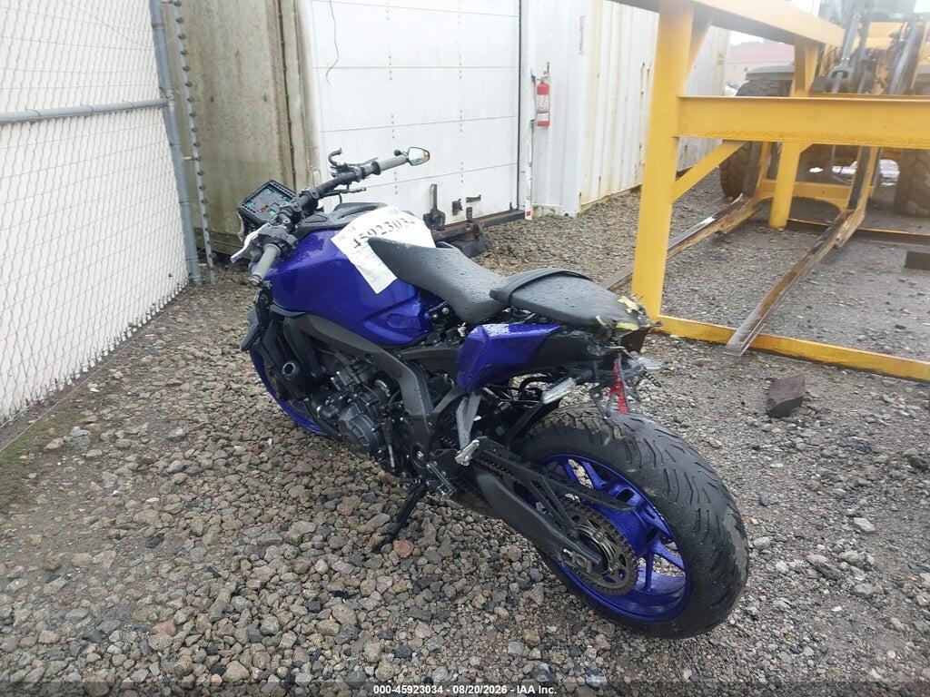 JYARN94E8RA001189 2024 YAMAHA MT09 photo no. 3