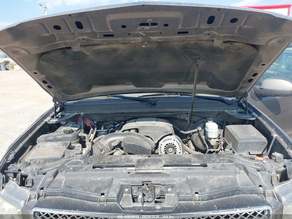 1GNSKBE0XBR147276 2011 CHEVROLET TAHOE photo no. 10