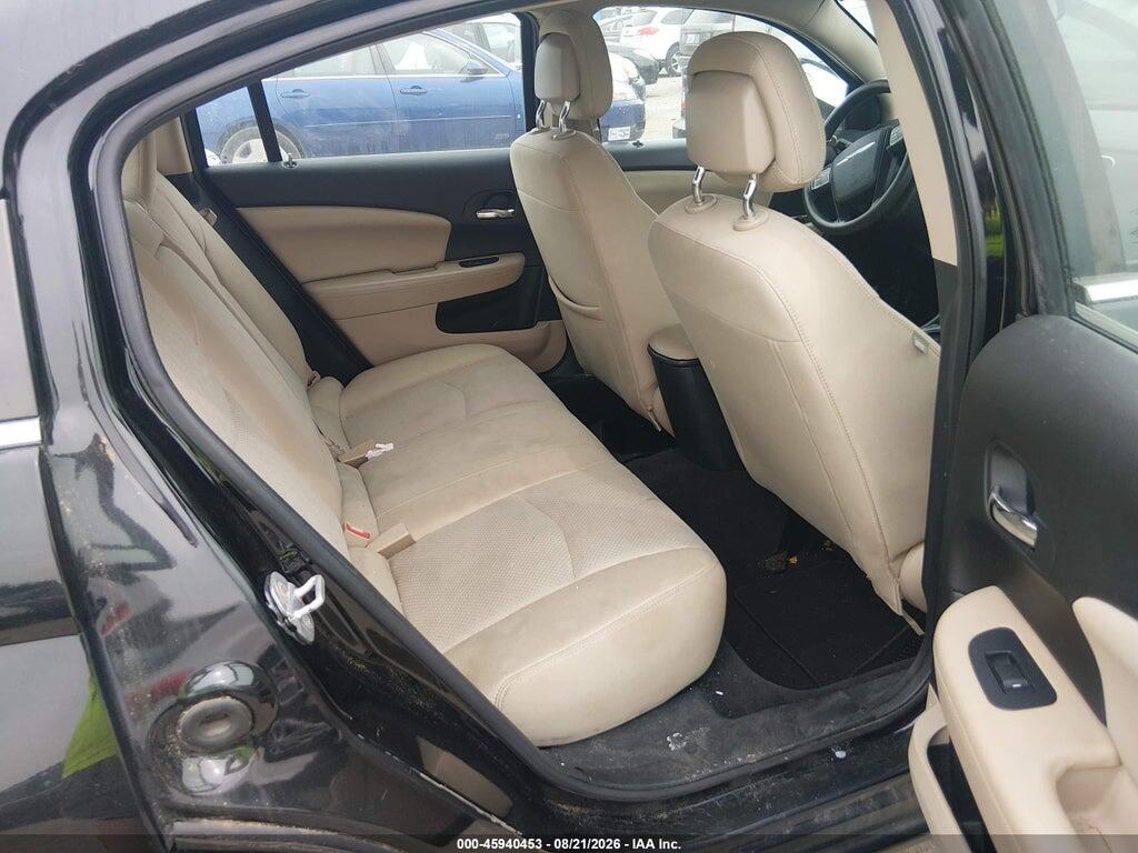 1C3BC4FB8BN553778 2011 CHRYSLER 200 photo no. 8