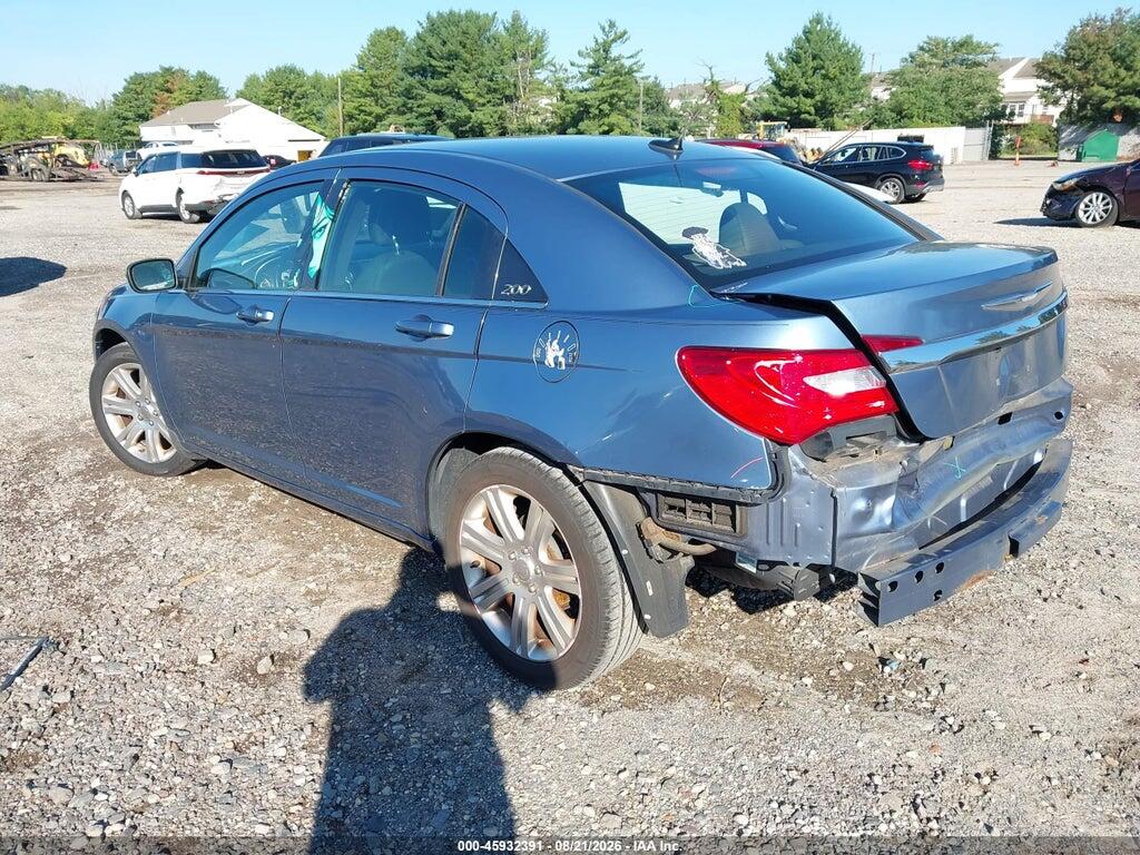 1C3BC1FB4BN612808 2011 CHRYSLER 200 photo no. 3