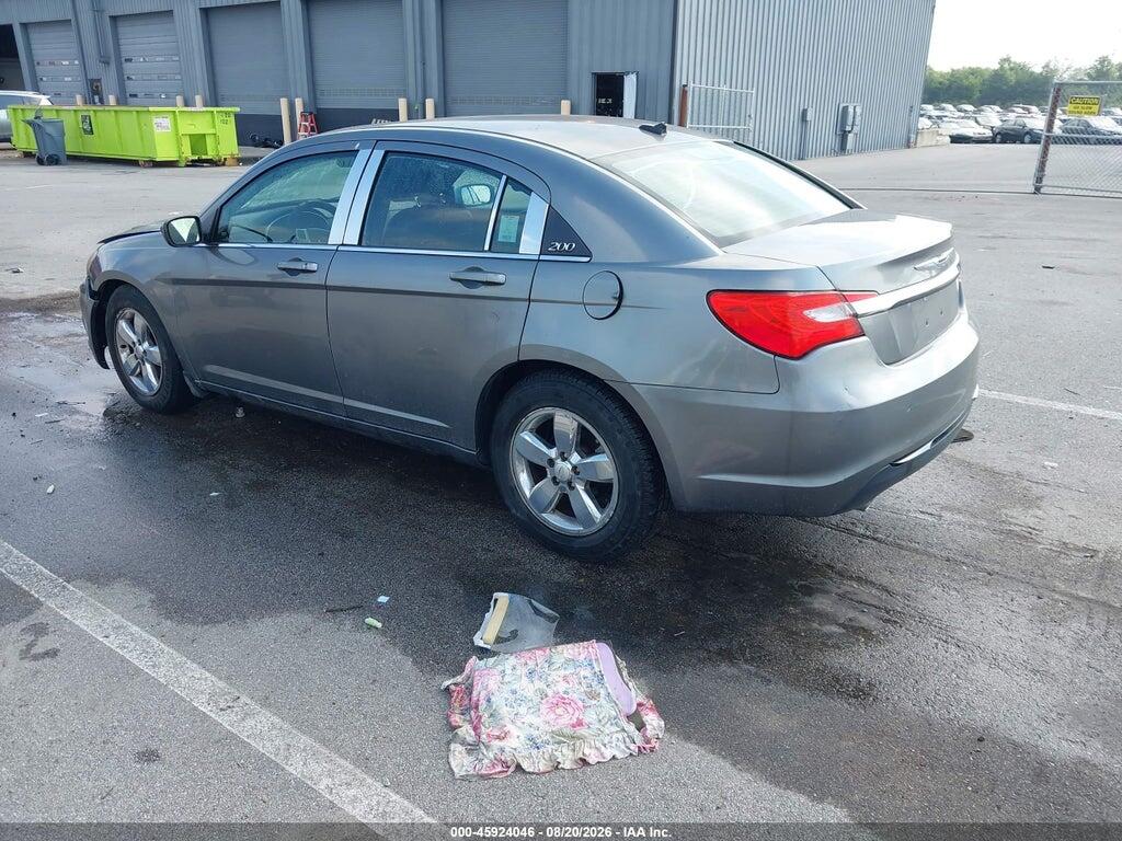 1C3BC8FG3BN615848 2011 CHRYSLER 200 photo no. 3