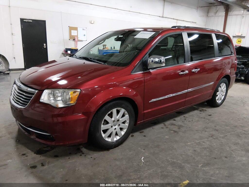 2A4RR8DG9BR607293 2011 CHRYSLER TOWN & COUNTRY photo no. 2