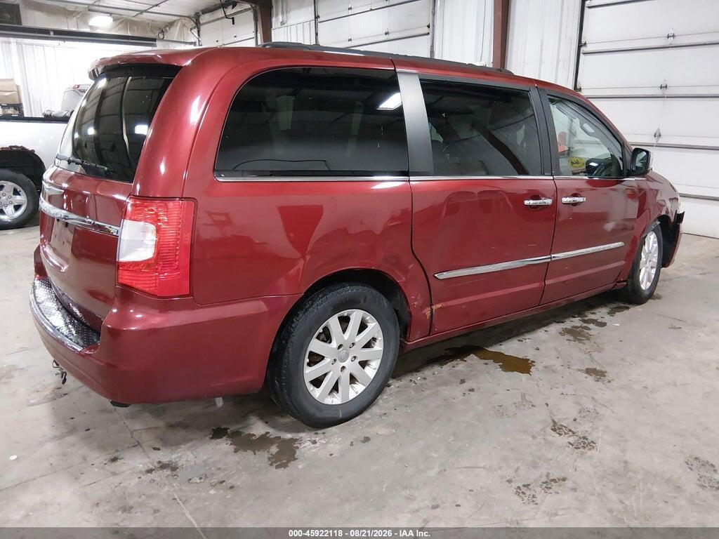 2A4RR8DG9BR607293 2011 CHRYSLER TOWN & COUNTRY photo no. 4
