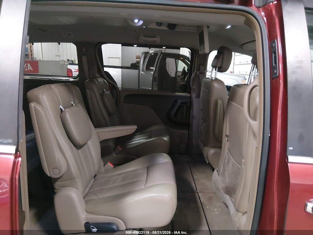2A4RR8DG9BR607293 2011 CHRYSLER TOWN & COUNTRY photo no. 8