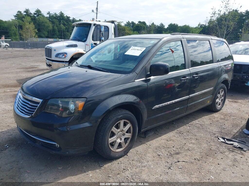 2A4RR5DG9BR641443 2011 CHRYSLER TOWN & COUNTRY photo no. 2